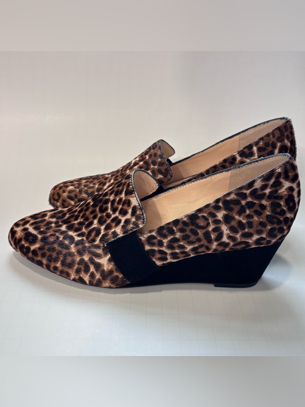 Alex Marie Leopard Calf Hair Wedge Loafers Size 7.5M Like New